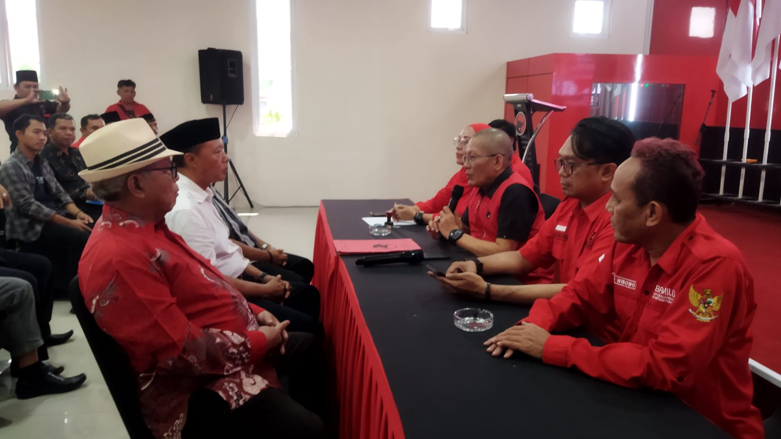 Purwadi Kembalikan Formulir Bacabup, DPC PDI P: Imam Arif Belum Konfirmasi Pengembalian