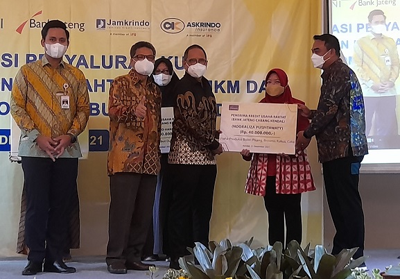 Perbandingan Jenis KUR BRI dengan KUR Bank Jateng, Bunga Sama Rendah Ayo Ajukan!