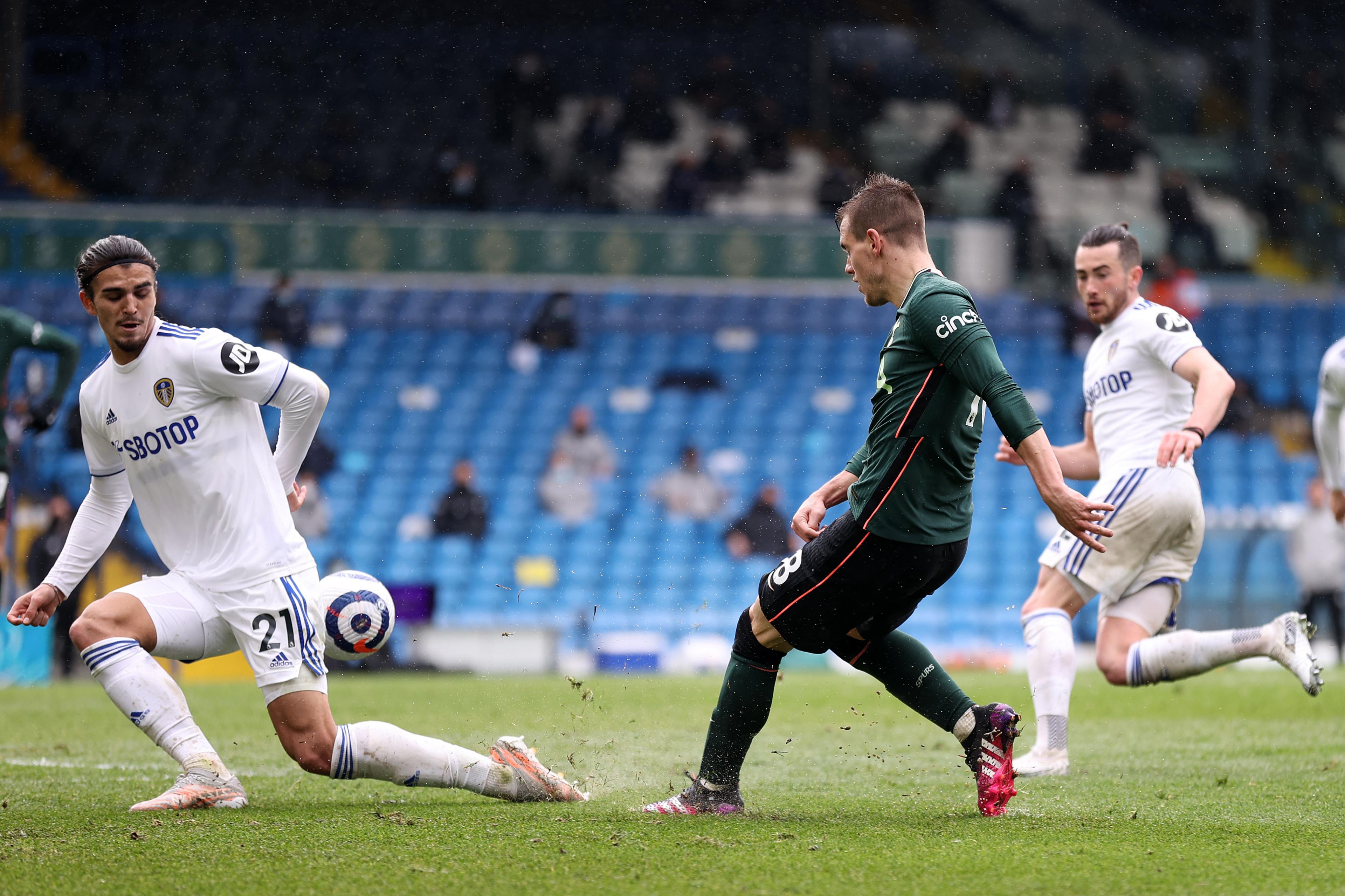 Naturalisasi Berkelas, Pascal Struijk dari Leeds United Siap Perkuat Garuda