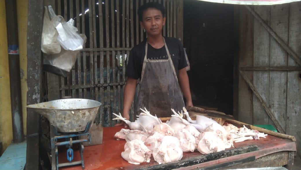 Harga Daging Ayam Ras di Majenang Tinggi