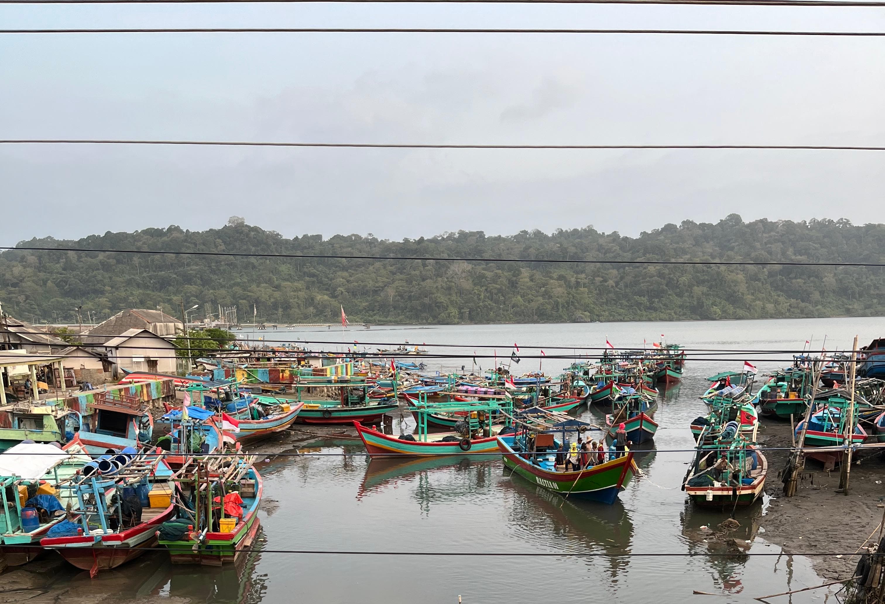 Awal Agustus, Pesisir Cilacap Dihadang Gelombang Tinggi 4 Meter 