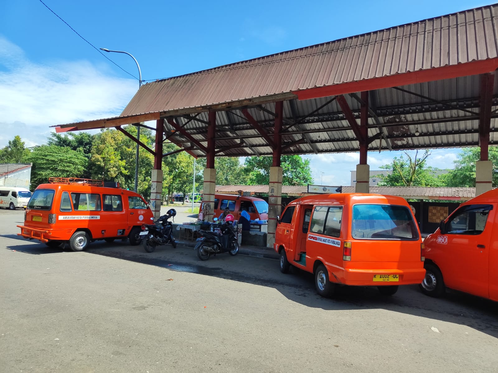 Osaka Minta Tarif BRT Dikembalikan ke Awal, Angkot Kian Sepi Penumpang