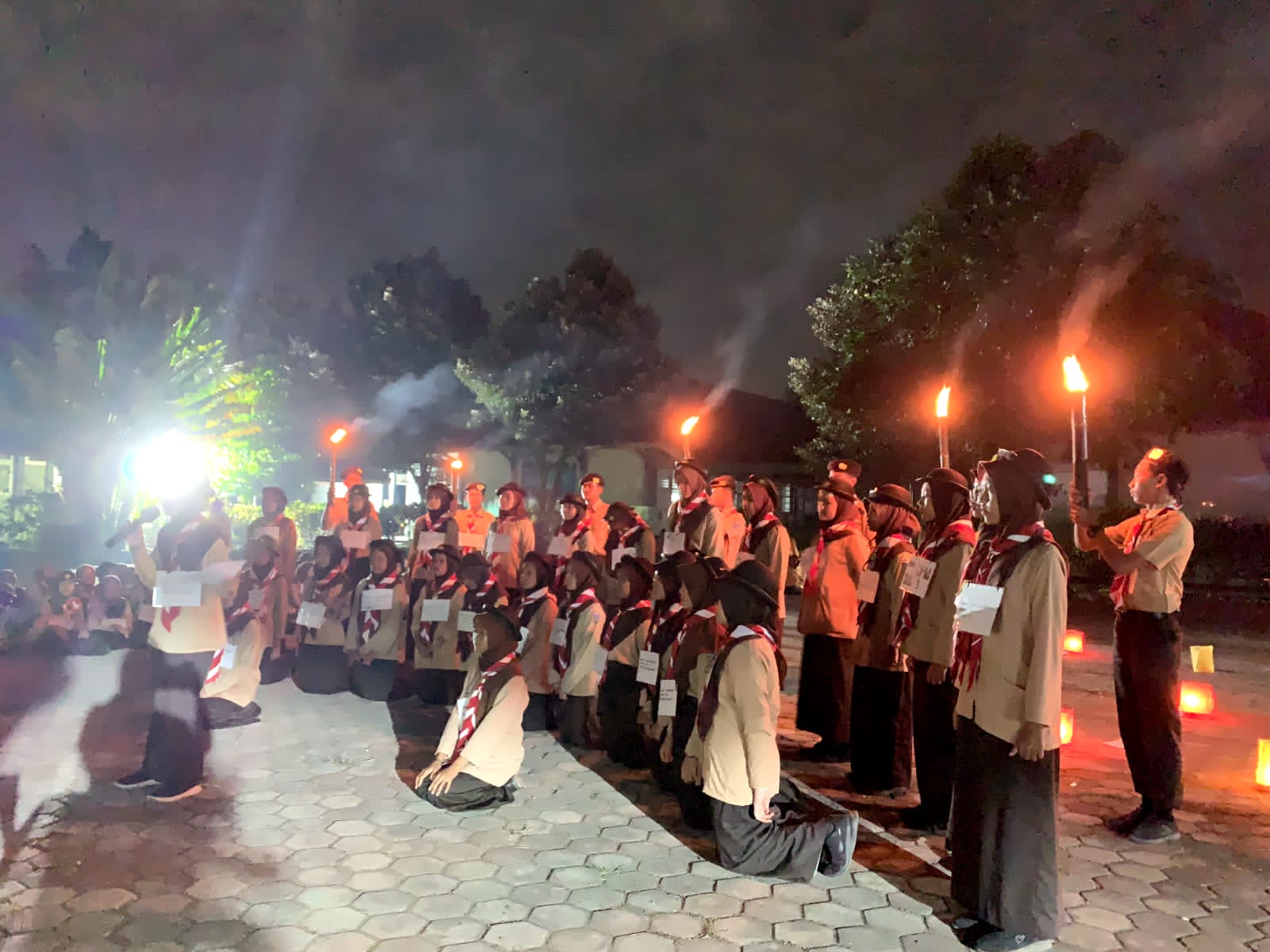 396 Siswa SMAN 1 Sumpiuh Ikuti Penerimaan Tamu Ambalan 