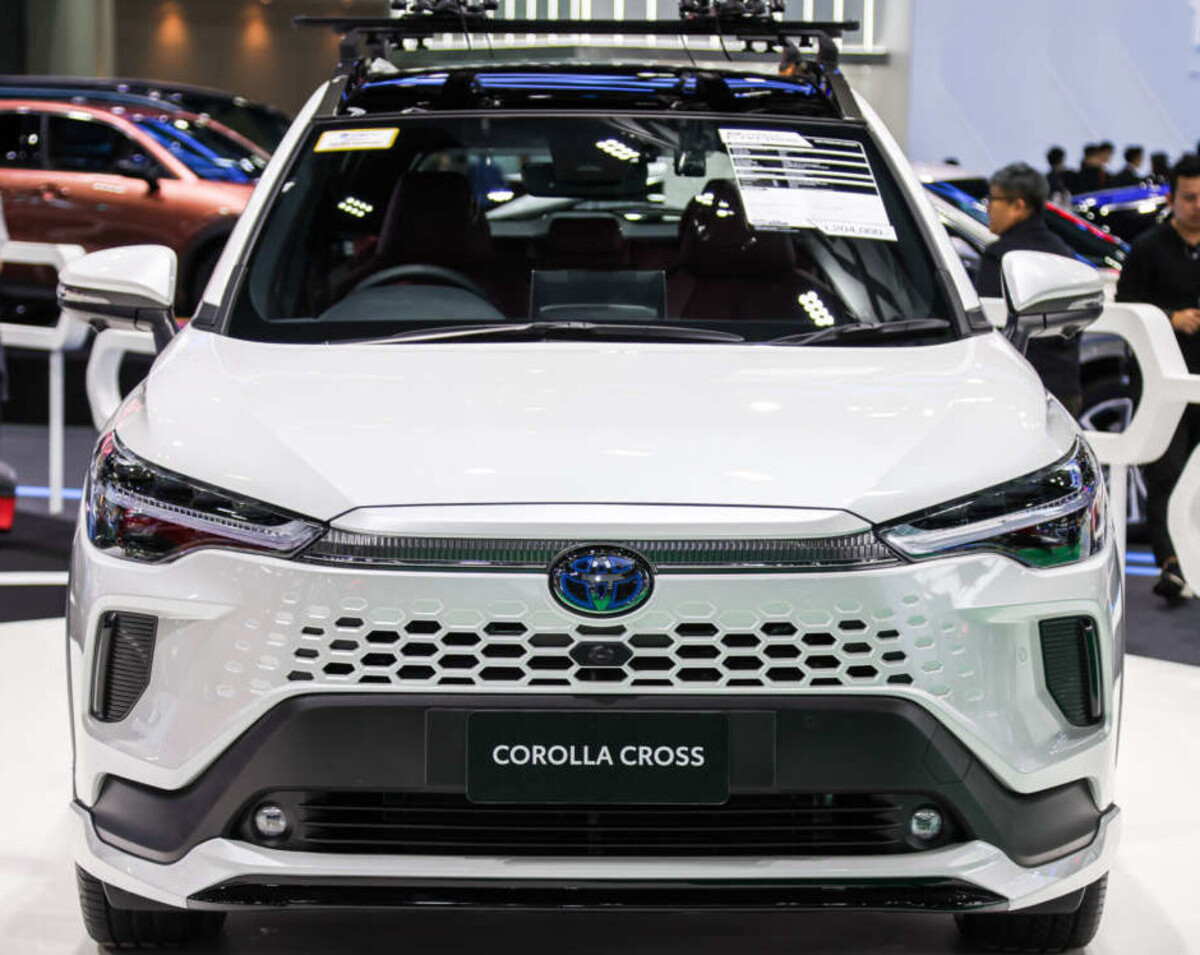 Efisien Tapi Keren, Intip Semua Fitur Toyota Corolla Cross Hybrid GR?S