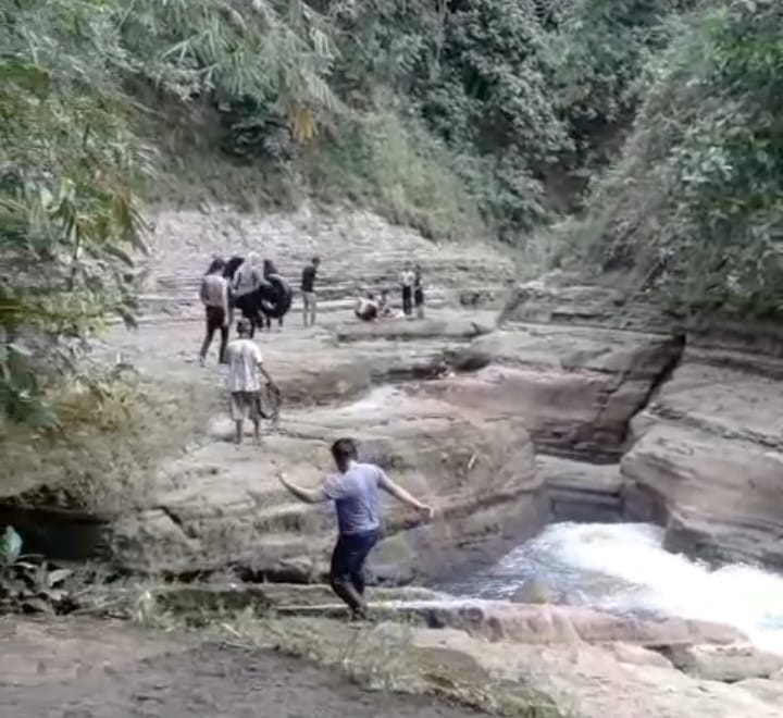 Sewa Pelampung di Kedung Kampak Pertimbangkan Cuaca