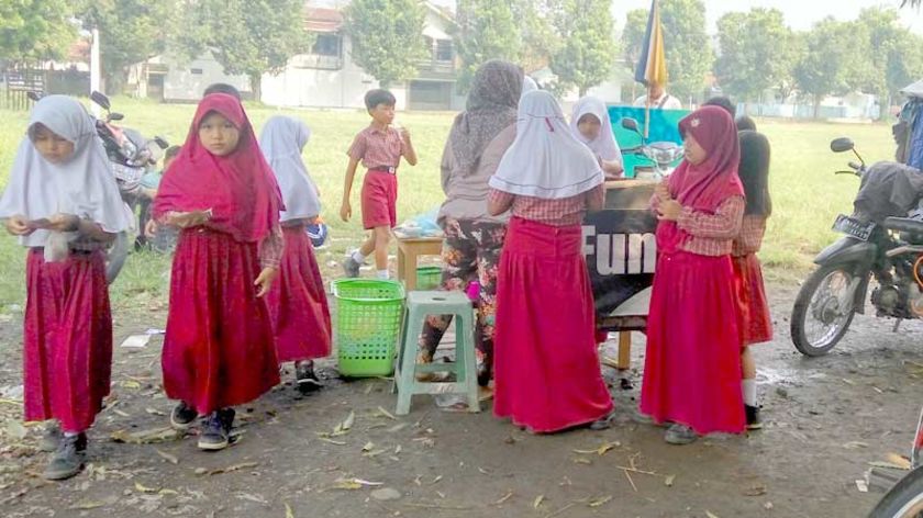 90 Persen Jajanan SD di Banyumas Tidak Sehat