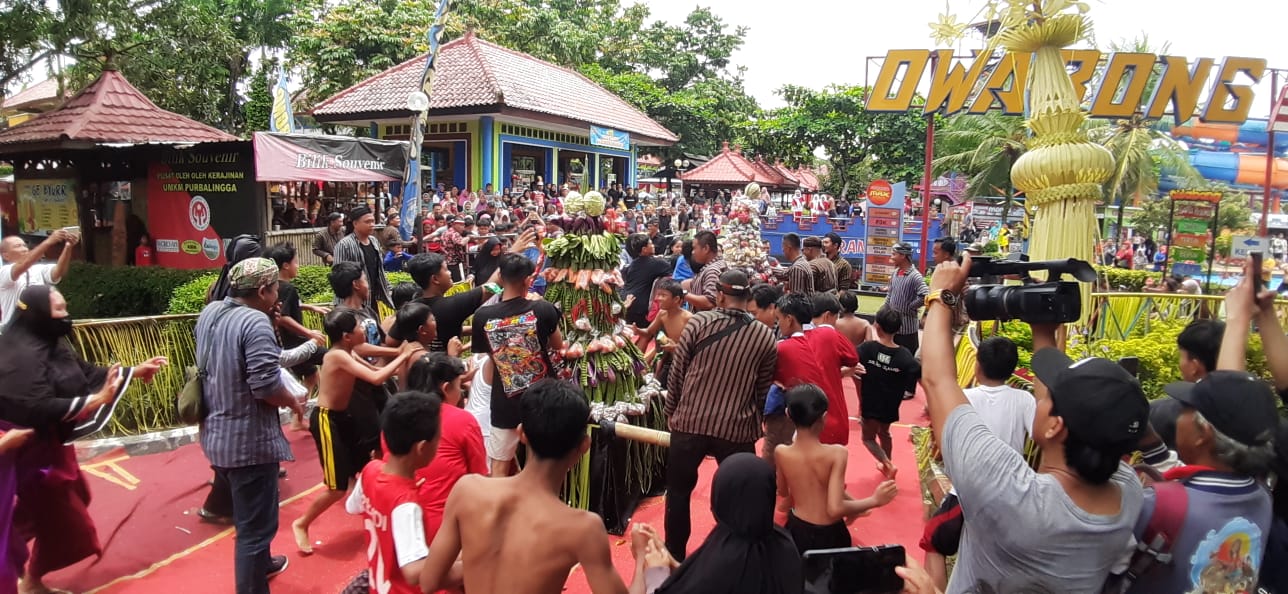 Meriah, Kirab Budaya Bersih Sumber Owabong Purbalingga