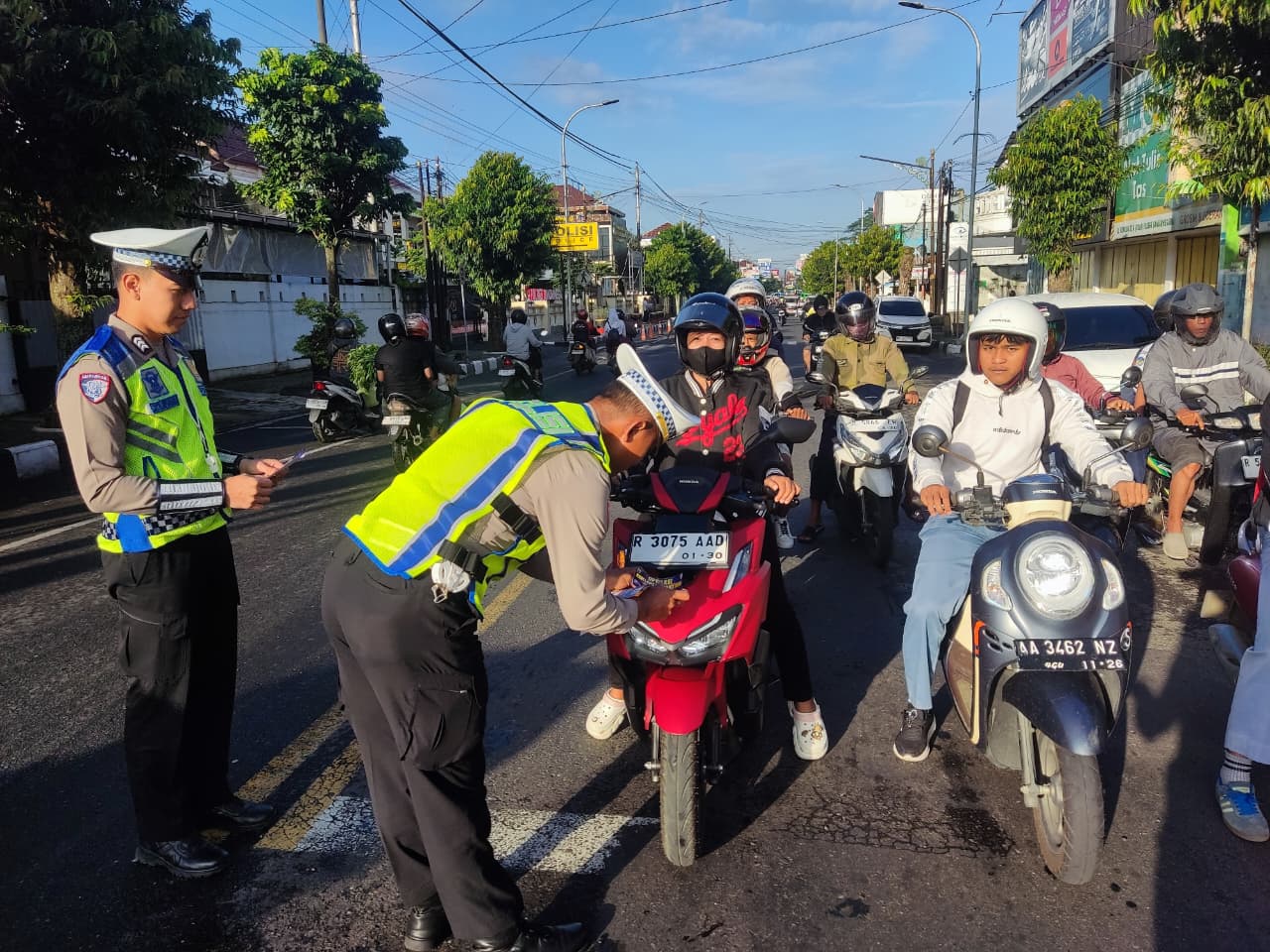 Edukasi Jadi Prioritas di Hari Pertama Operasi Keselamatan Candi 2026 Banjarnegara