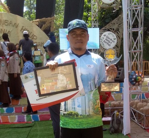 M. Nurhidayat Kampanyekan Gerakan Menabung Sampah Minyak Jelantah di Cilacap, Diganjar Penghargaan  