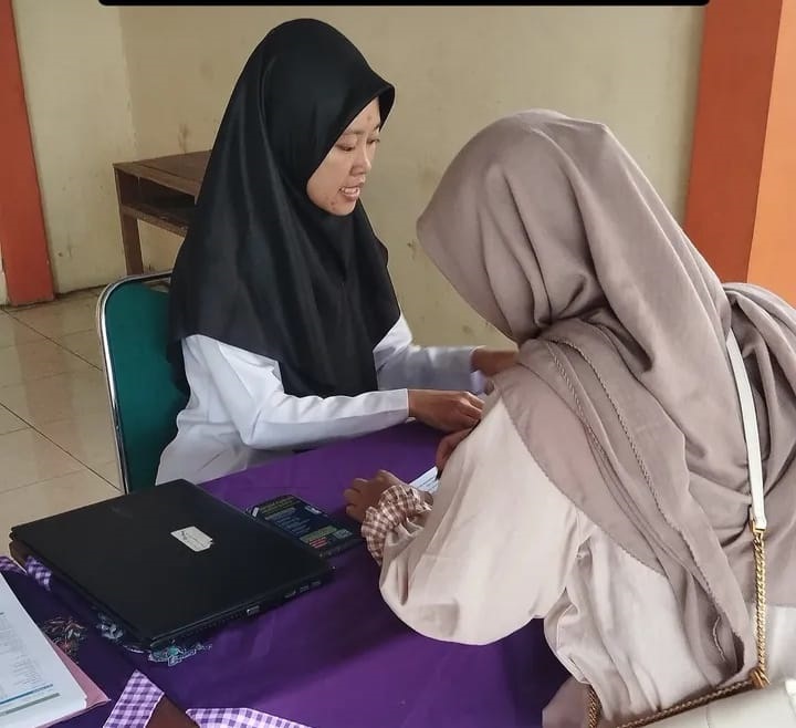 Hari Pertama Pengambilan Formulir Pendaftaran SD Masih Sepi