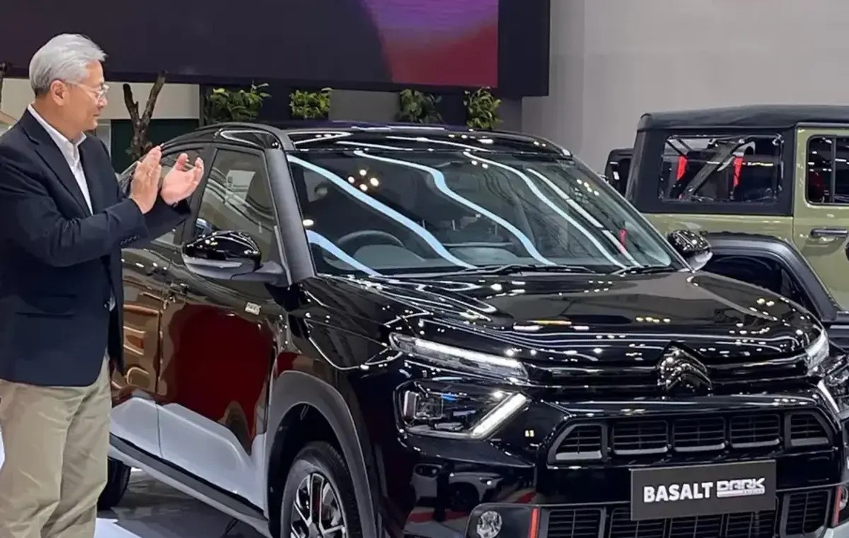  Resmi Hadir di GIIAS 2025! Citroën Basalt Dark Edition Siap Bikin Pesaing Keder