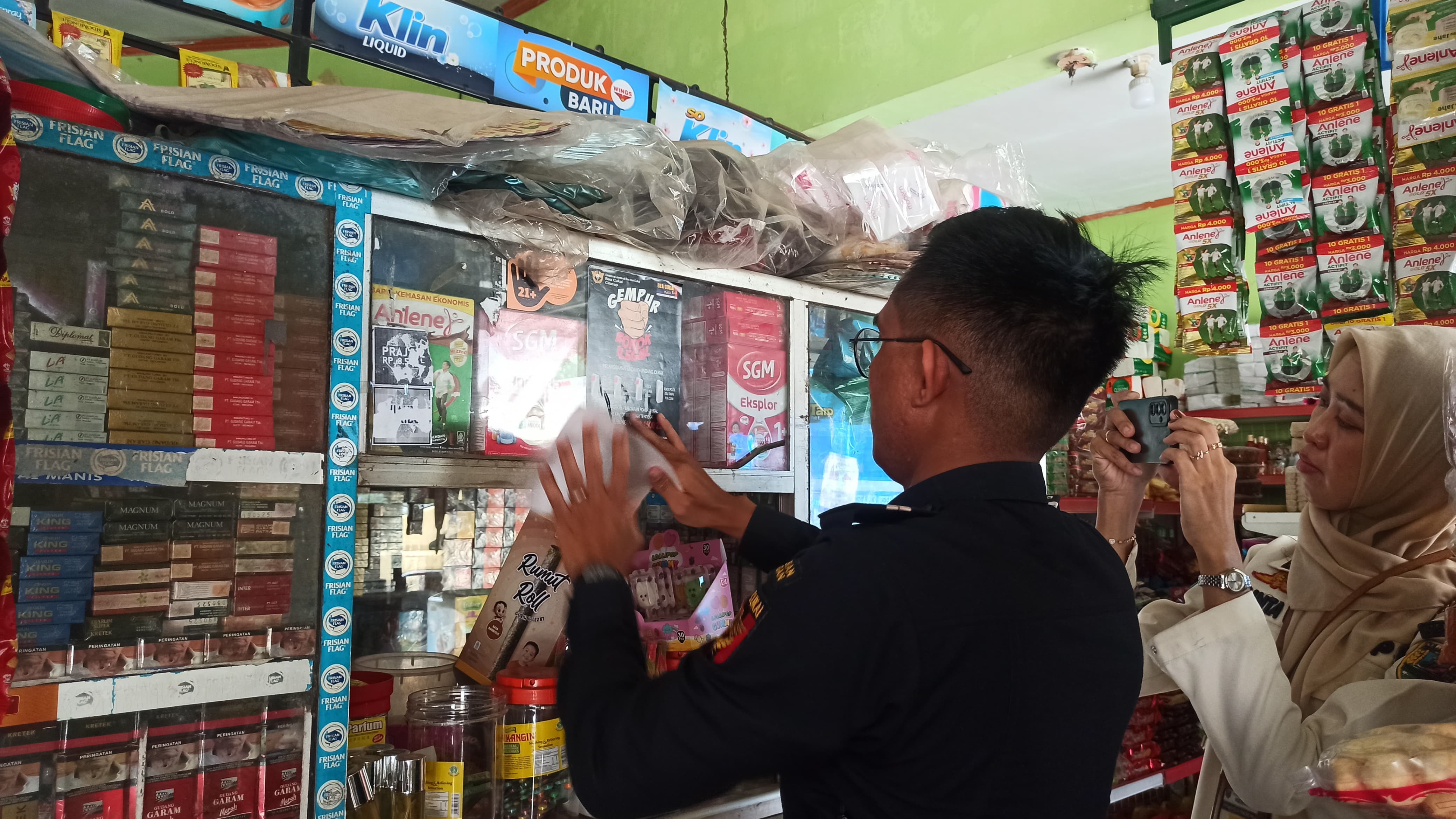 Satpol PP Kebumen Amankan 3.200 Batang Rokok Ilegal