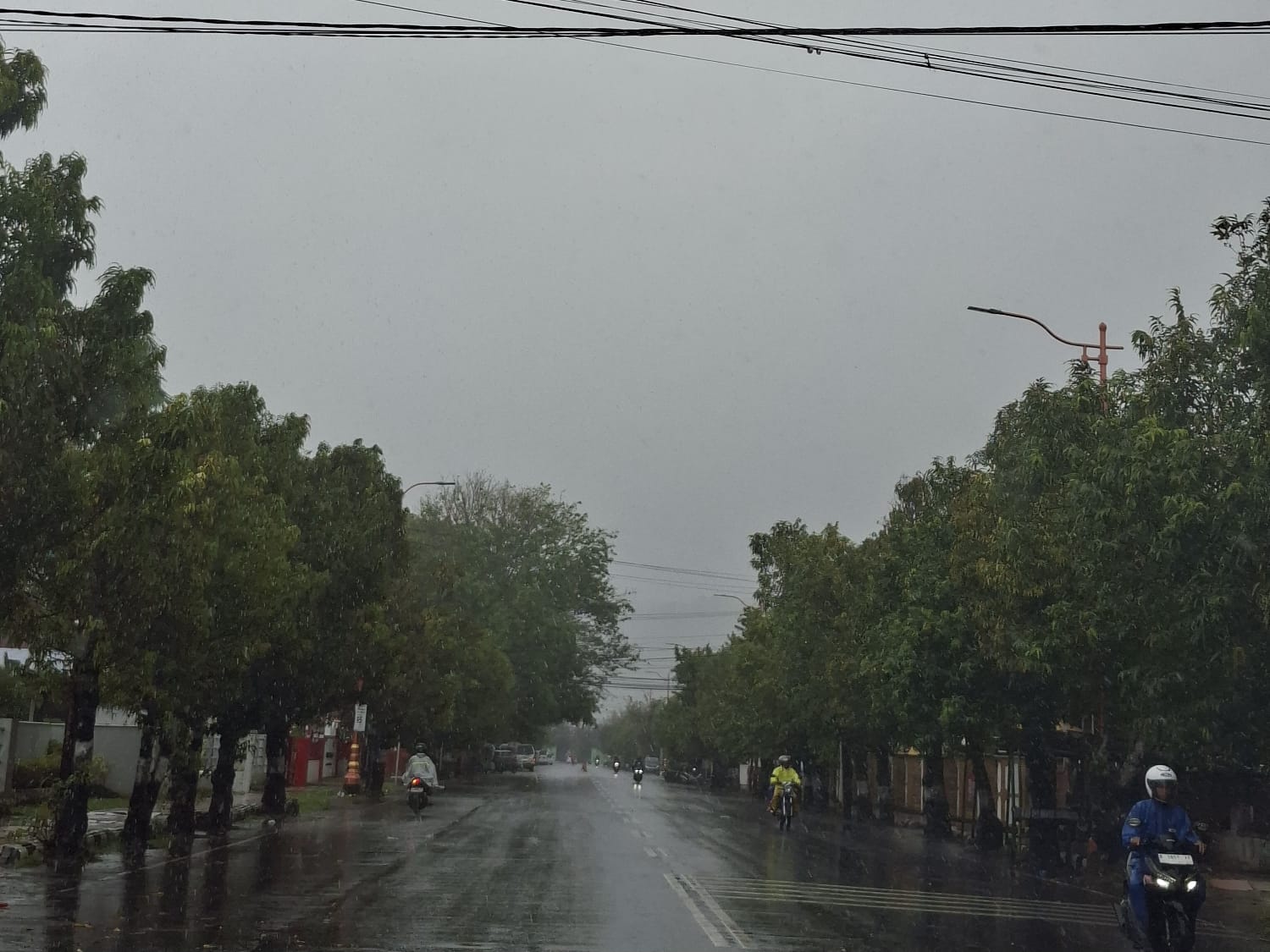 Cilacap dan Sekitarnya Diguyur Hujan, BMKG Imbau Waspada Bencana Hidrometeorologi