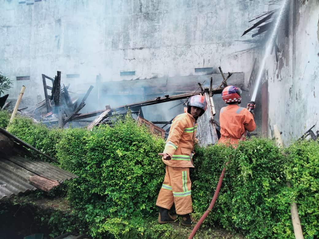 Rumah Seorang ODGJ di Cilacap Terbakar, Penyebab Diduga Dari Puntung Rokok