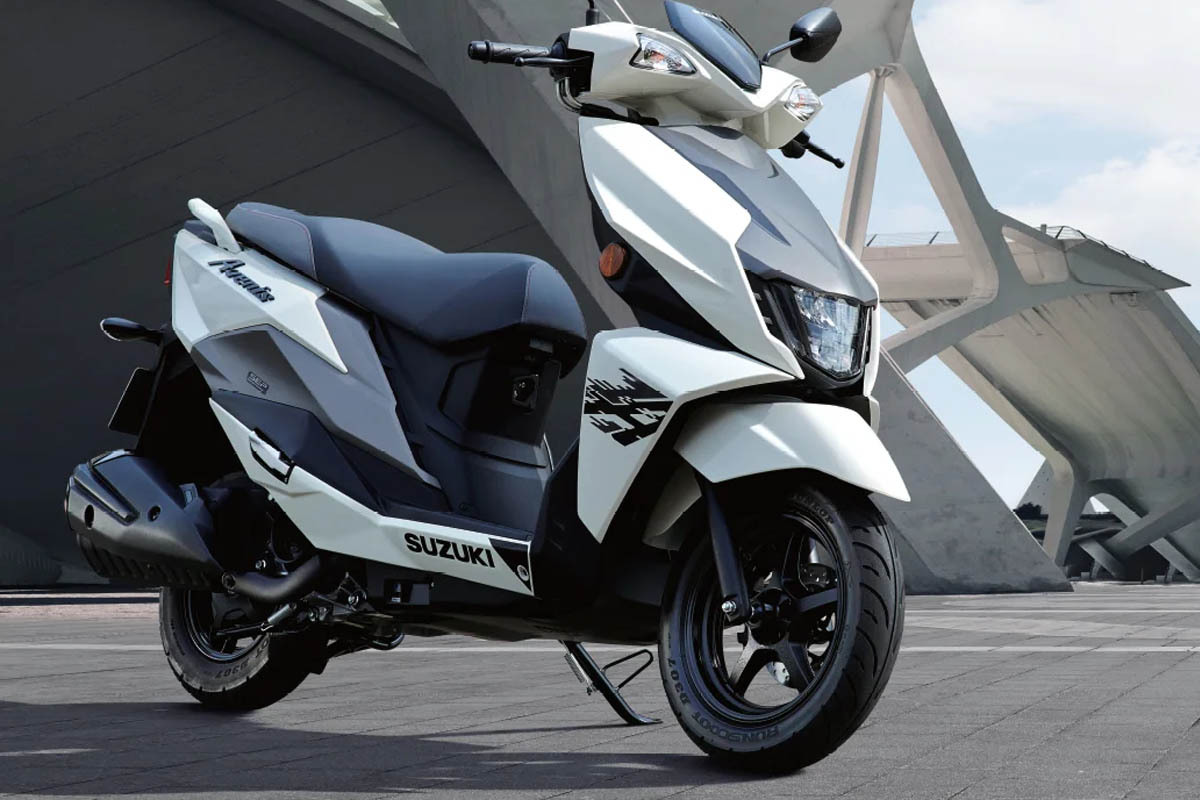 Motor Skutik 125cc Paling Worth It? Cek Spesifikasi Lengkap Suzuki Avenis di Sini