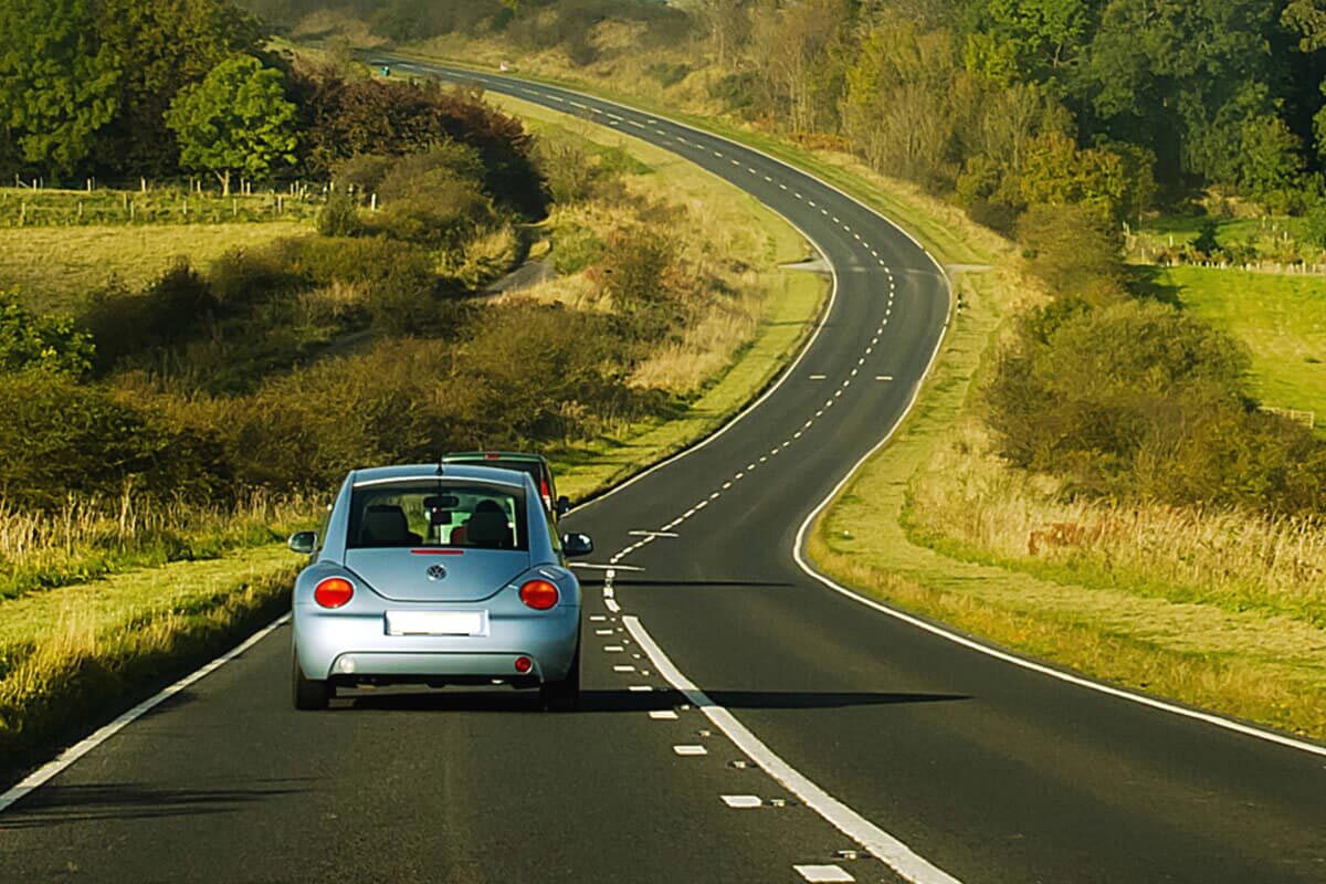 5 Tips Memilih Mobil yang Tepat untuk Perjalanan Jauh