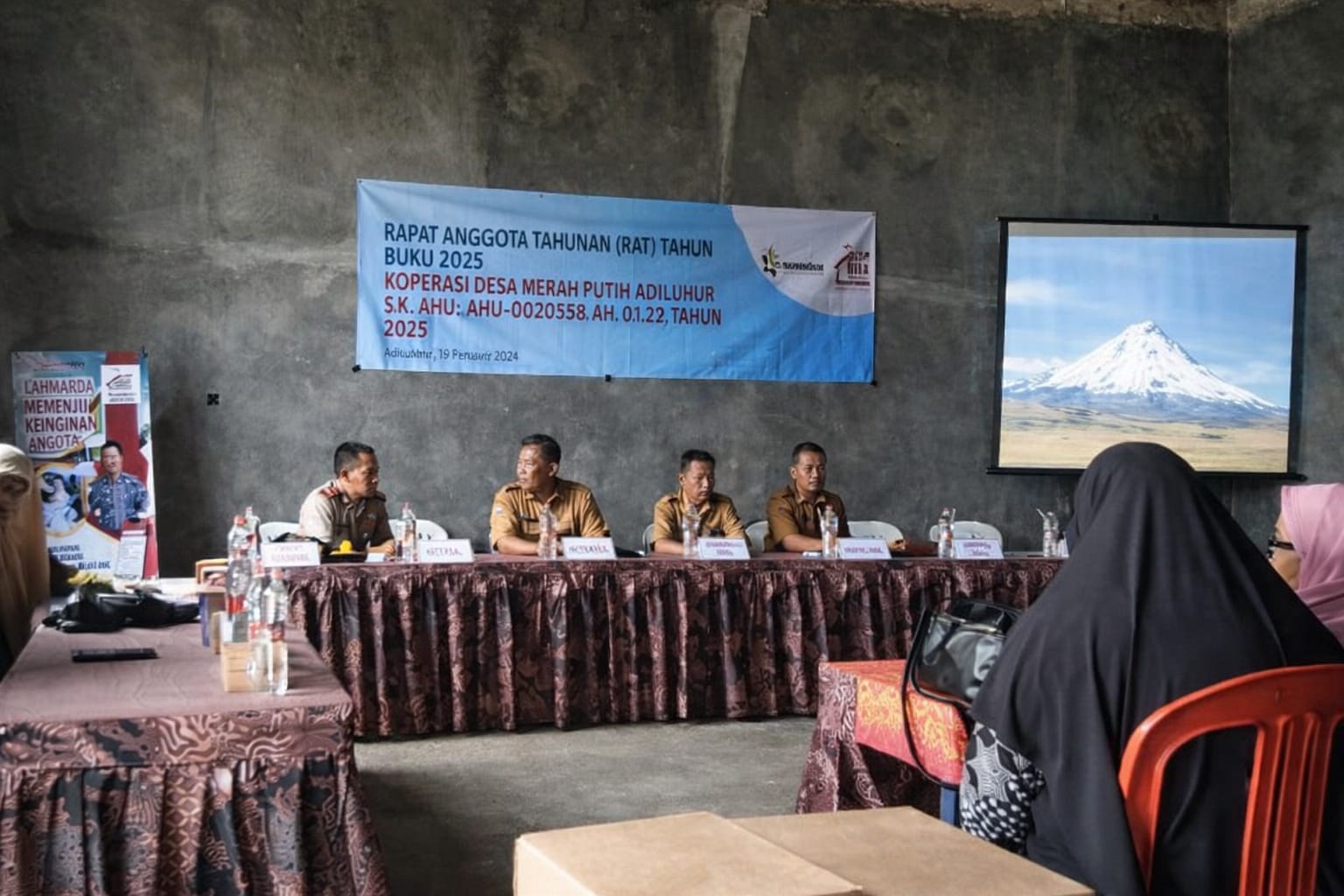 KDMP Adiluhur Jadi Koperasi Desa Pertama Gelar RAT Terbuka di Kebumen