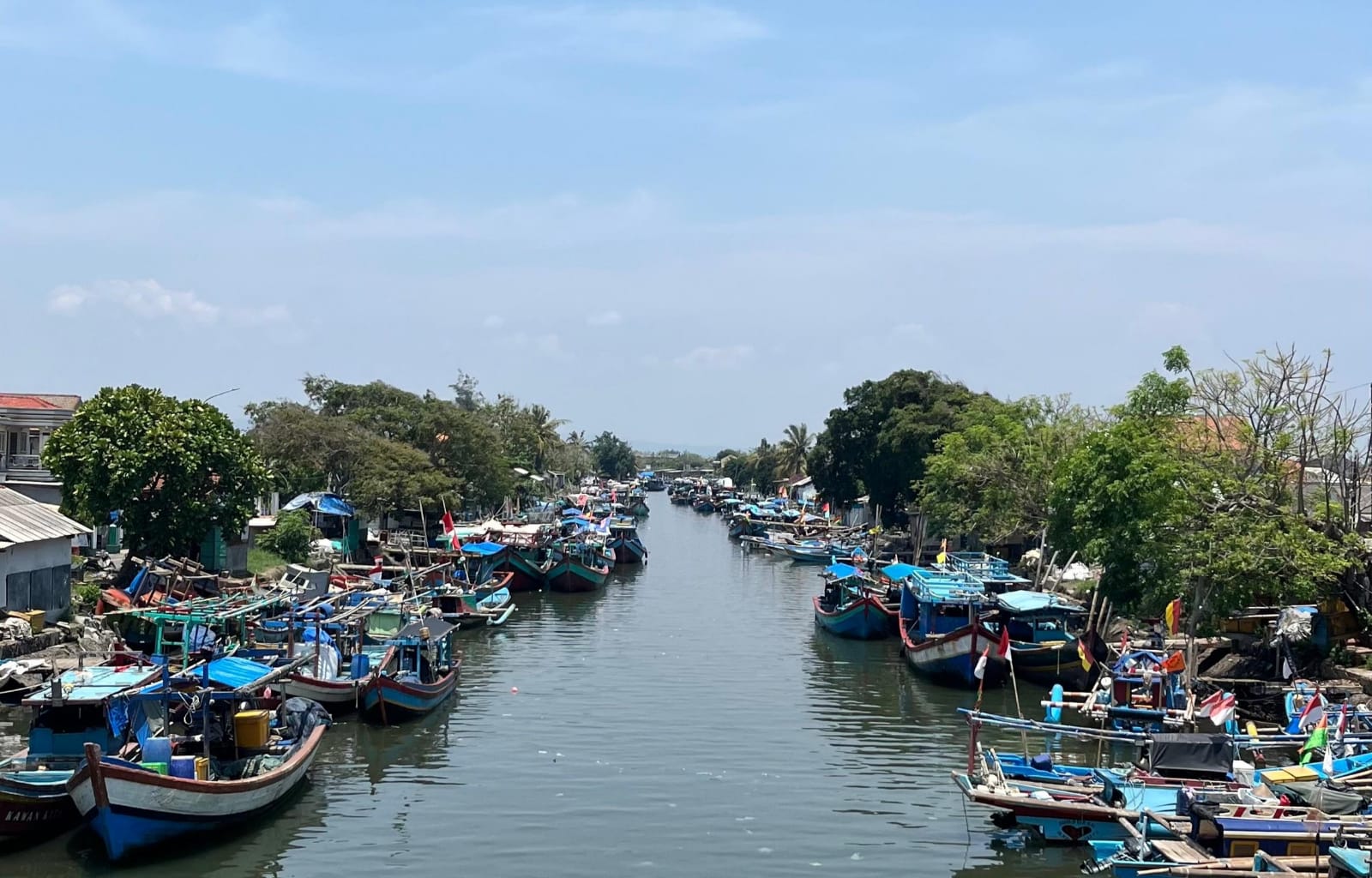 Nelayan Tunda Aktivitas Menangkap Ikan, Waspada Gelombang Tinggi