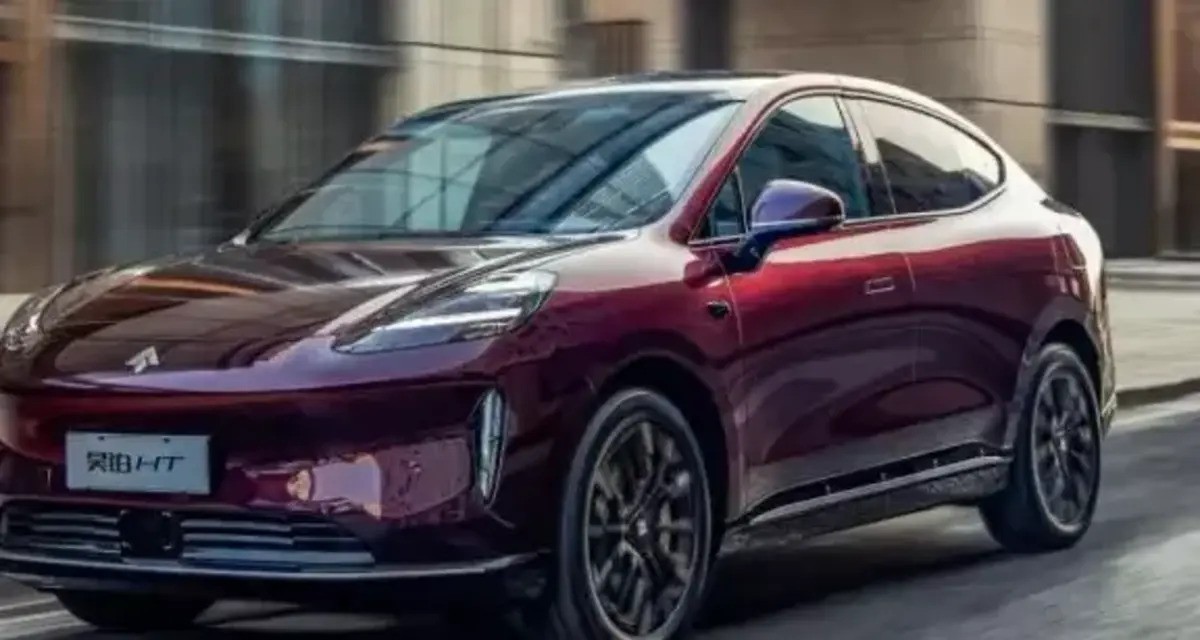 Mewah dan Kencang! Ini Review Lengkap Aion Hyper HT, Mobil Listrik Rasa Premium