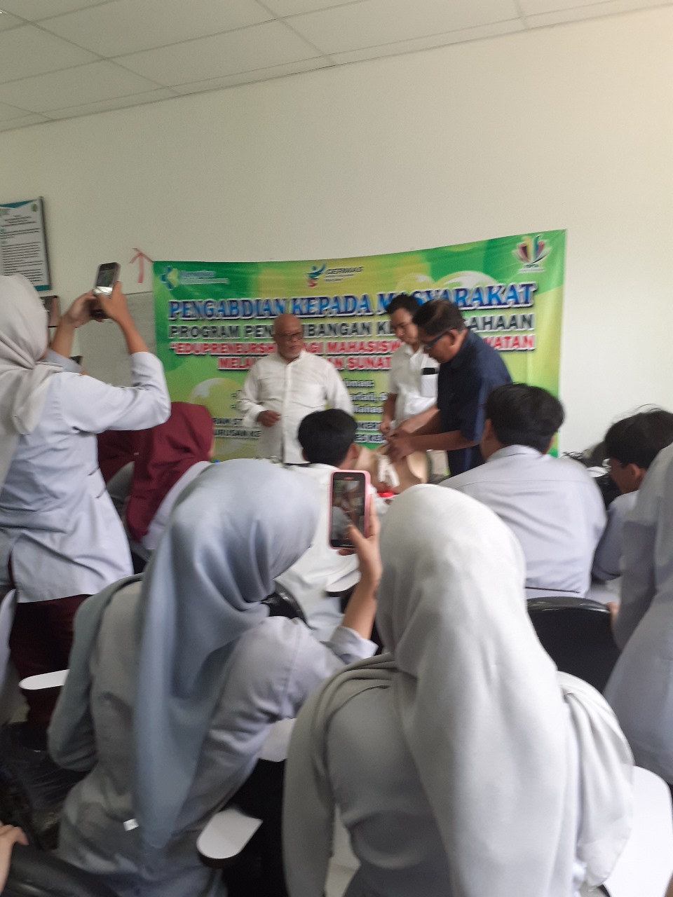 Khitan dan Manfaat Kesehatan Bagi Laki-Laki