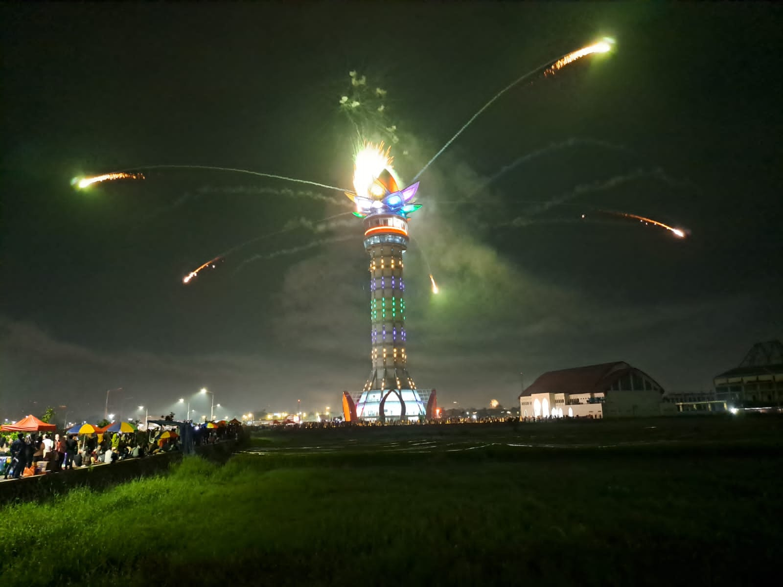 Indahnya Langit Purwokerto Sambut Tahun Baru 2023