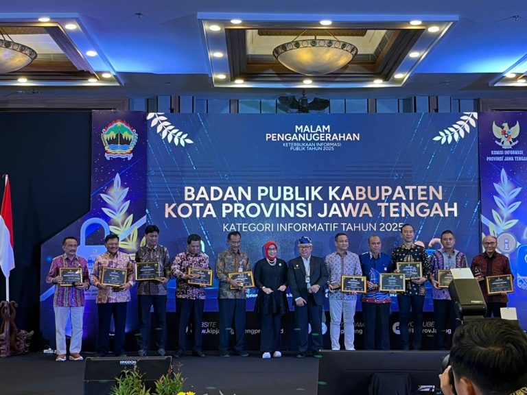 Komitmen Keterbukaan Informasi, Pemkab Cilacap Raih Predikat Informatif