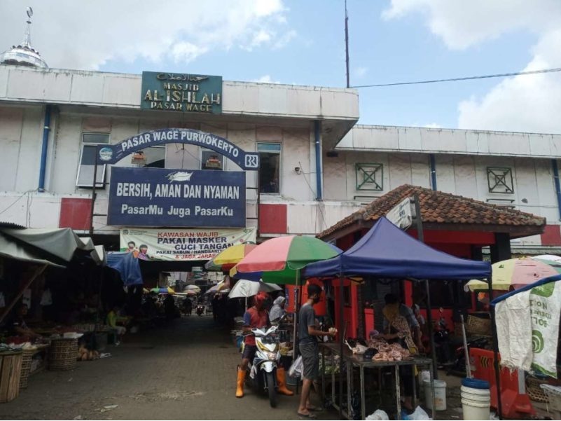 Minggu Ini, Lantai Dua Pasar Wage Purwokerto Dibongkar