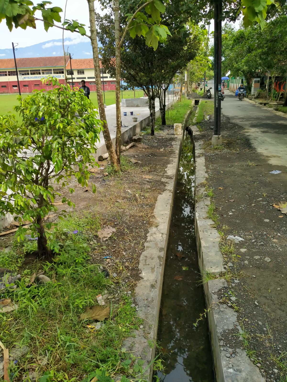 Drainase Depan RTH Tanjung Tidak Berfungsi Maksimal