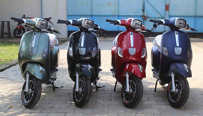 Motor Listrik U-Winfly Diuji Touring Jakarta–Semarang, Tempuh Jarak 474 Km