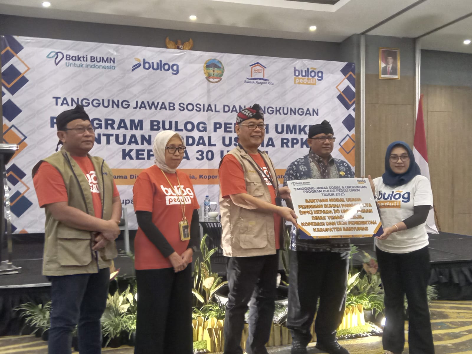 30 UMKM Dapat Bantuan Modal Usaha Dari Bulog