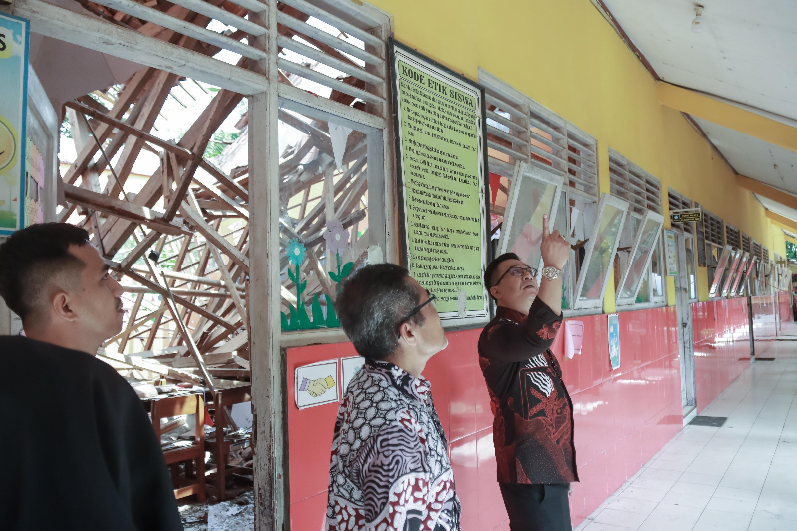 Terkait Ambruknya Bangunan SDN 1 Candiwulan, Ketua DPRD Minta Pemkab Cek Bangunan Sekolah Lain