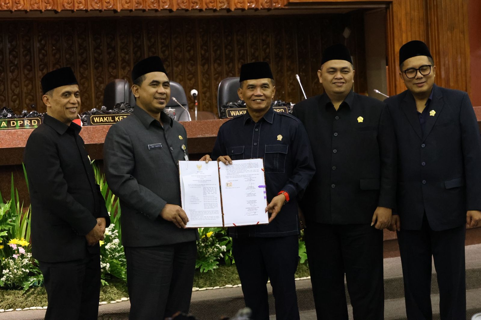 Setujui APBD 2026, DPRD Jateng Fokus Pertahankan Lumbung Pangan Nasional