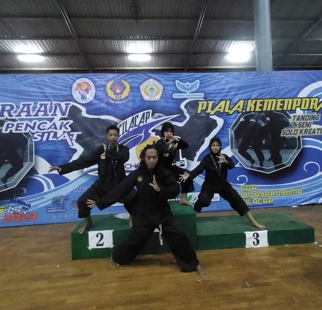 MAN 3 Banyumas Raih Dua Medali Emas Kejuaraan Pencak Silat Nasional Cilacap Championship 2023