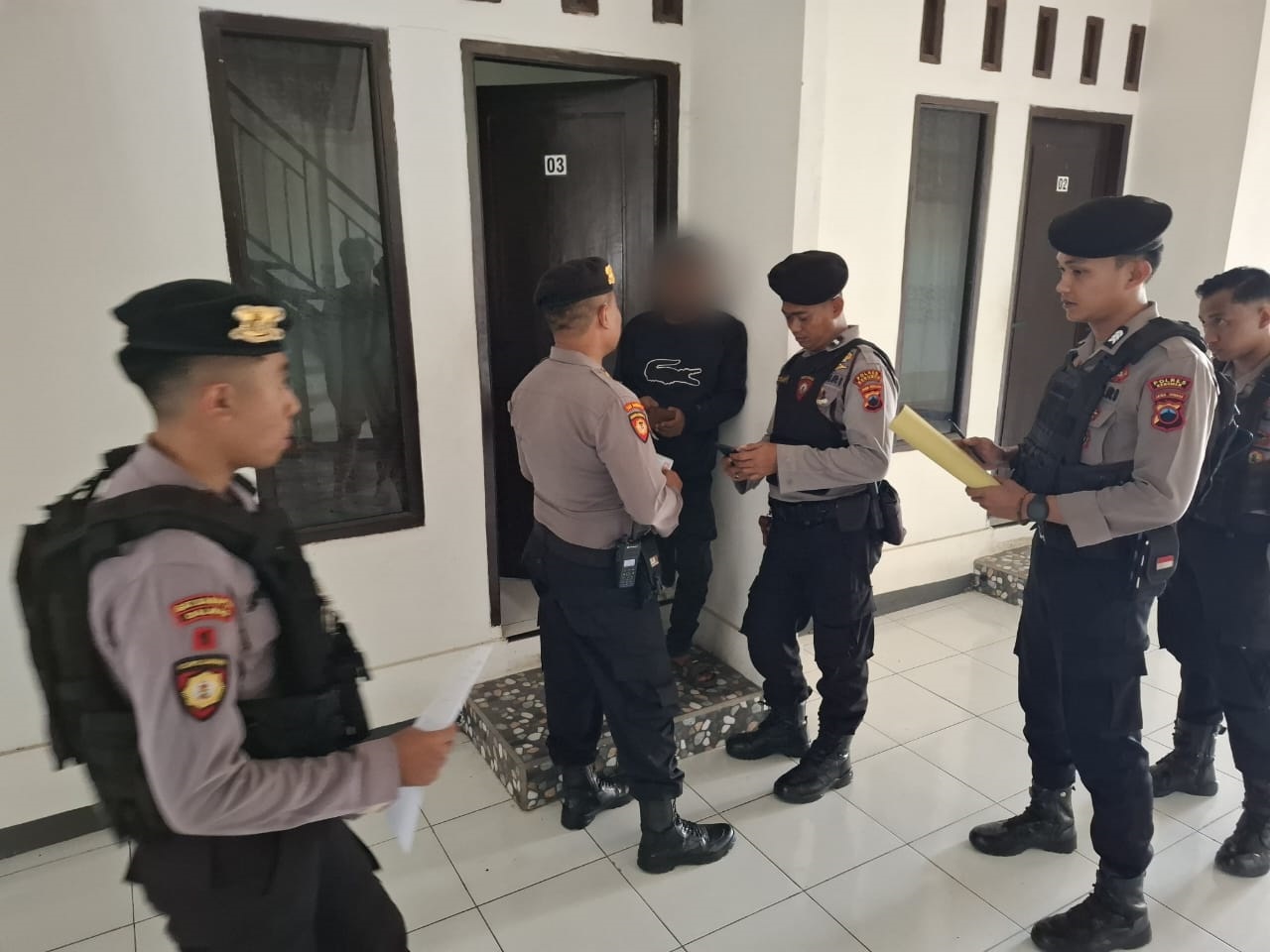 Razia, Empat Pasangan Bukan Suami Istri Kedapatan Ngamar