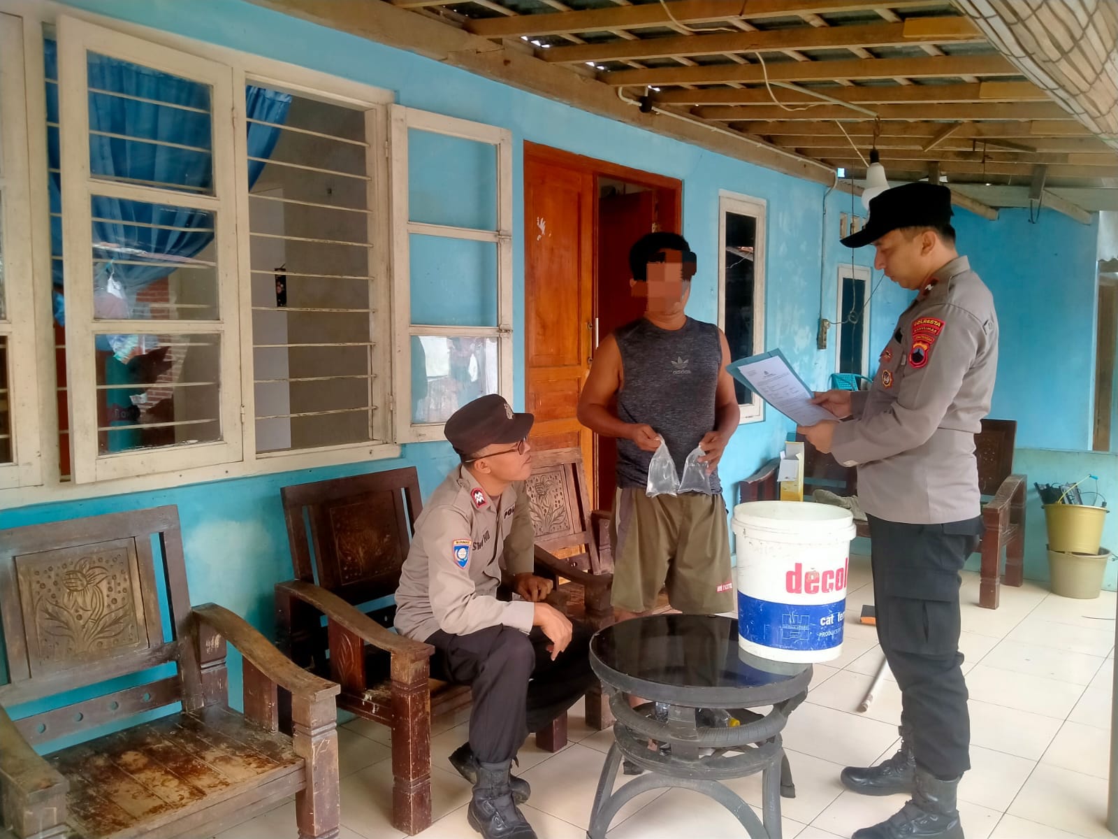 Polisi Sita 20 Liter Ciu di Kedungbanteng Banyumas, Operasi Pekat Candi Sasar Permukiman