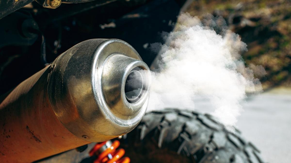 Motor Ngebul, Nggak Gaul! Ini Penyebab Motor Ngebul!