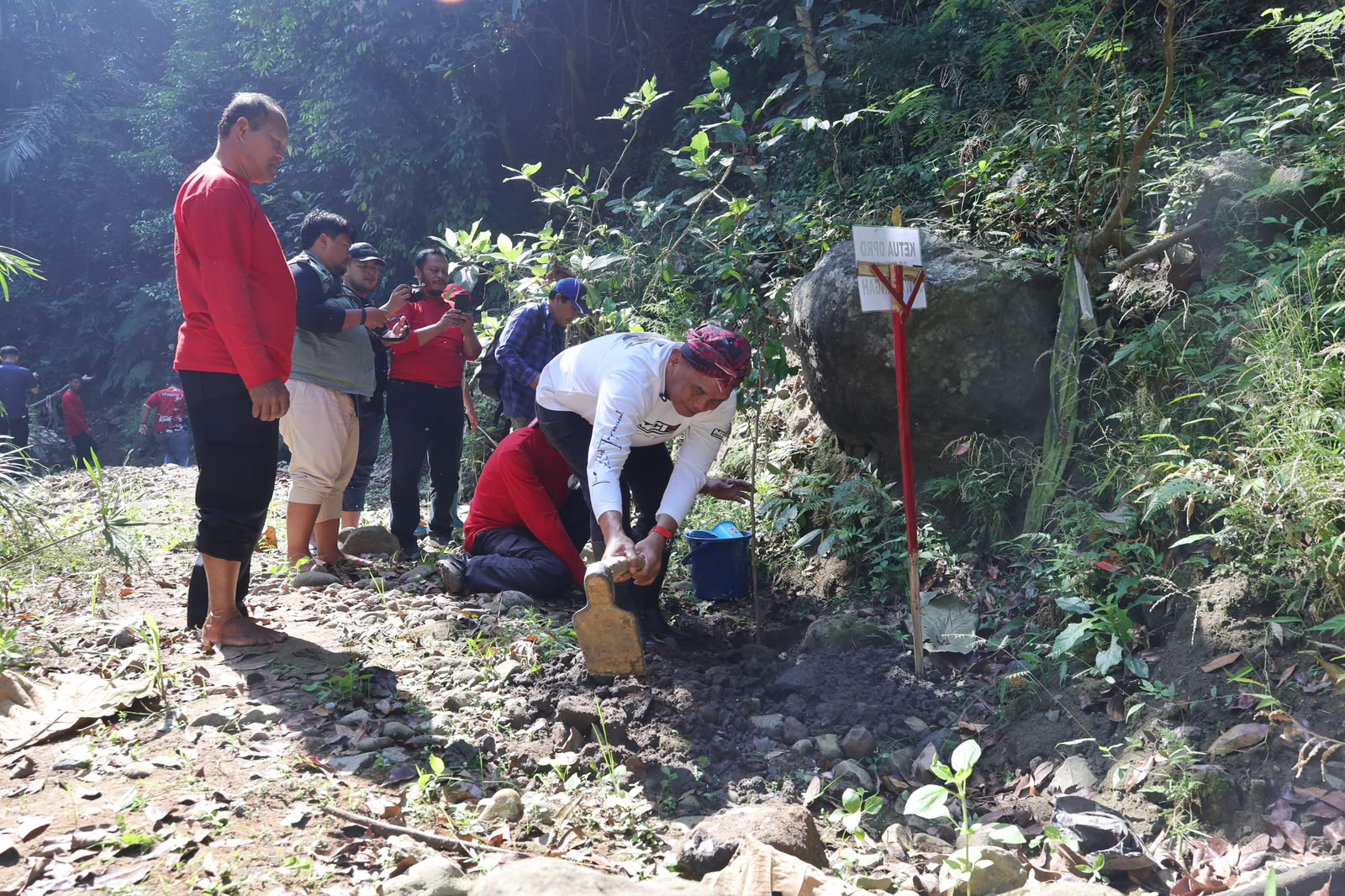 Gelar Aksi Merawat Bumi di Ngadirejo, Sumanto Minta Pohon yang Ditanam Tak Dijadikan Bonsai