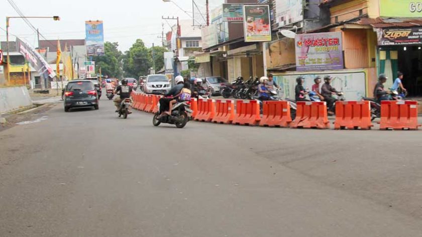 Barrier Jalan di Wilayah Perkotaan Purwokerto Tak Akan Dibongkar