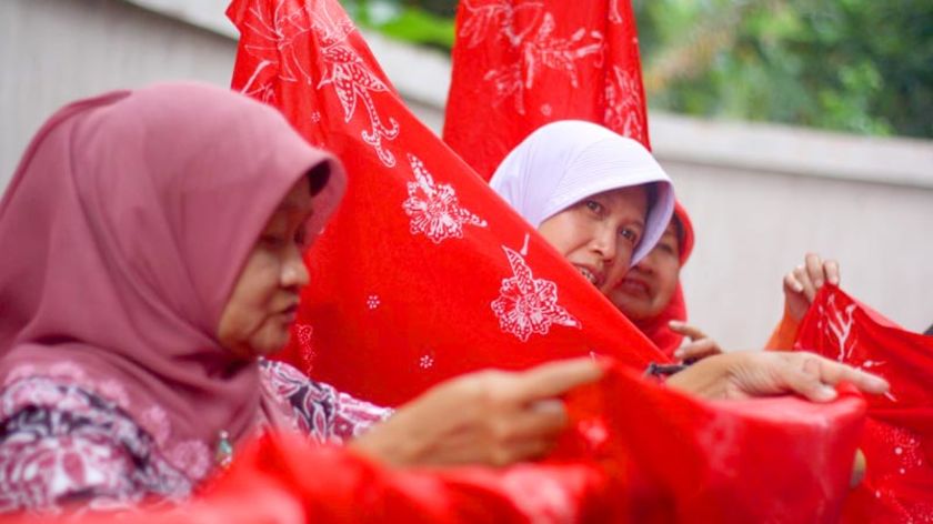 Batik Gumelem Masih Kalah Terkenal