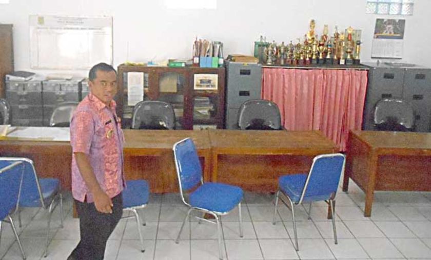 Bupati Purbalingga Kecewa Kantor Kepala Desa Kosong