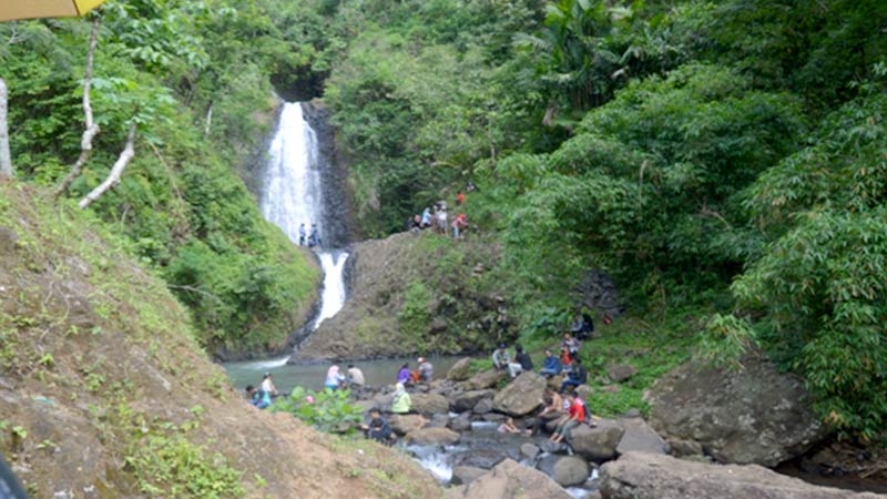 Curug Gemawang Butuh Pembenahan