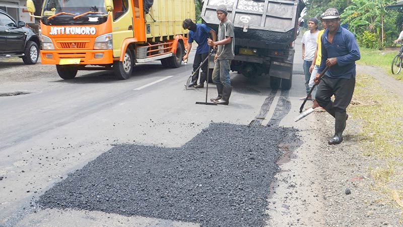 Perbaikan Jalan Nasional di Banjarnegara Dinilai Asal-Asalan