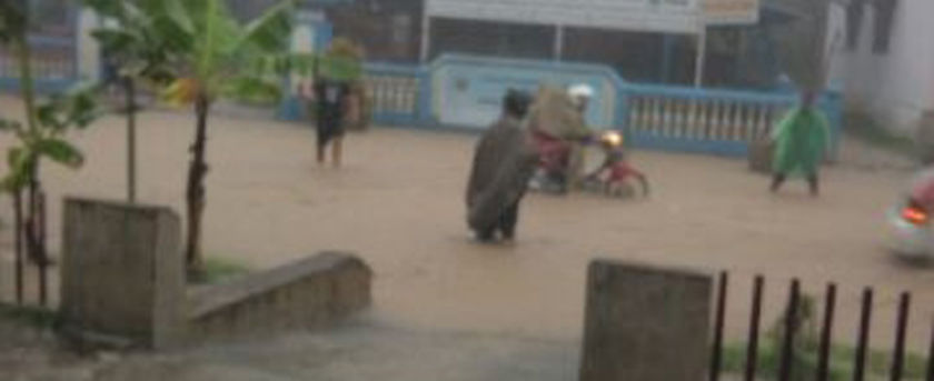 Jalur Lumbir Banjir, Jogja-Bandung Tersendat