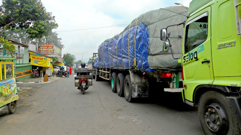 Jalur Utama Ajibarang-Wangon Tersendat