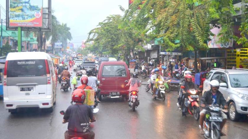 Kepadatan Jalur Utama Kroya Meningkat