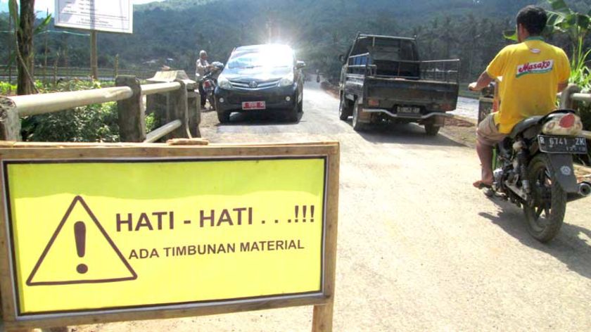 Komisi C DPRD Cilacap Protes Keras Bina Marga, Jalan Belum Kuat Tapi Sudah Diaspal
