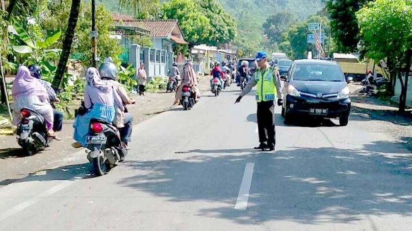 Lima Kecelakaan, Satu Korban Meninggal Selama Arus Balik di Ajibarang