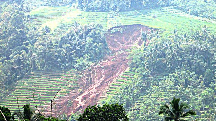 Longsor Majingklak Wanareja Cilacap Isolasi Satu Dusun