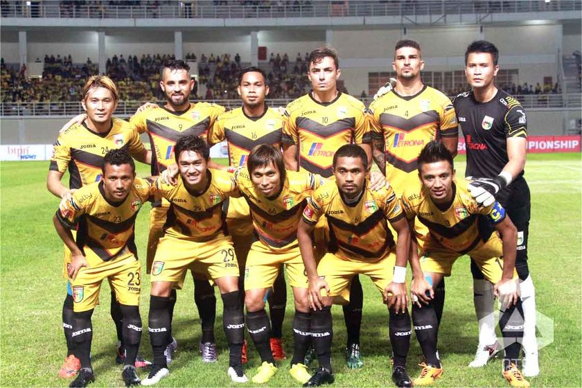 Mitra Kukar Kudeta Arema (2)