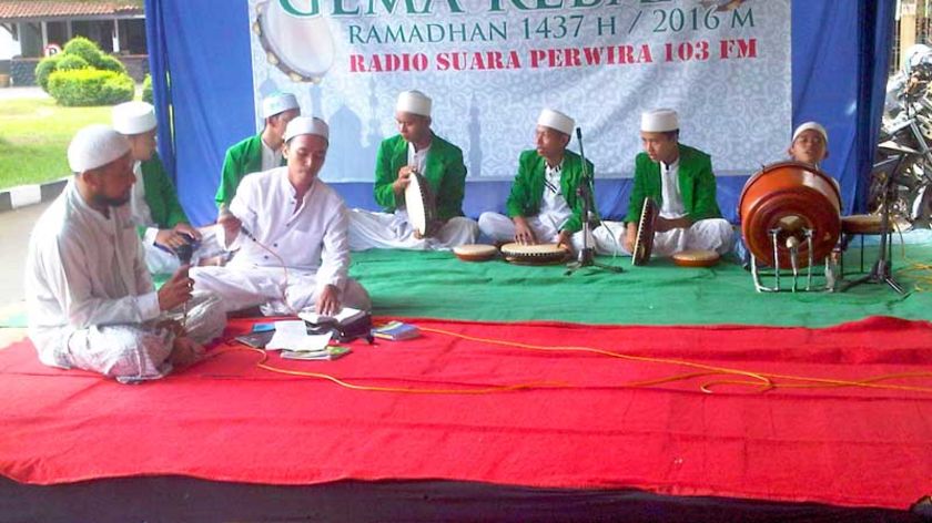 Ngabuburit Sekaligus Menikmati Musik Islami Gratis dari Radio Suara Perwira Purbalingga